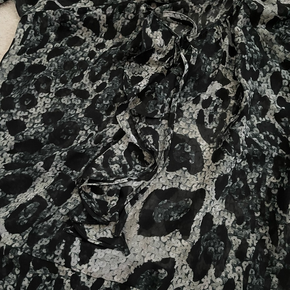NWOT LOFT Animal Print Ruffle Blouse - Picture 7 of 9